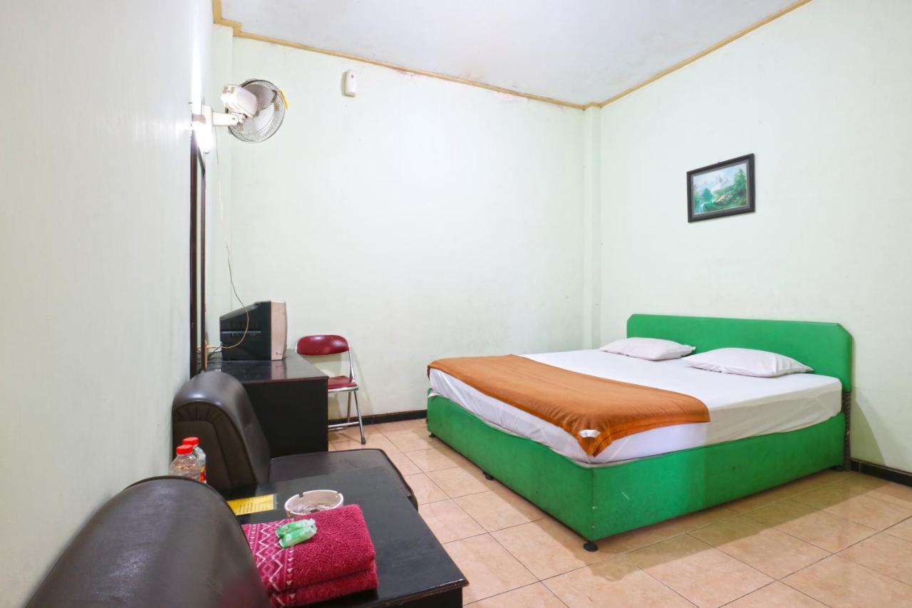 Hotel Camelia Μαλάνγκ Εξωτερικό φωτογραφία